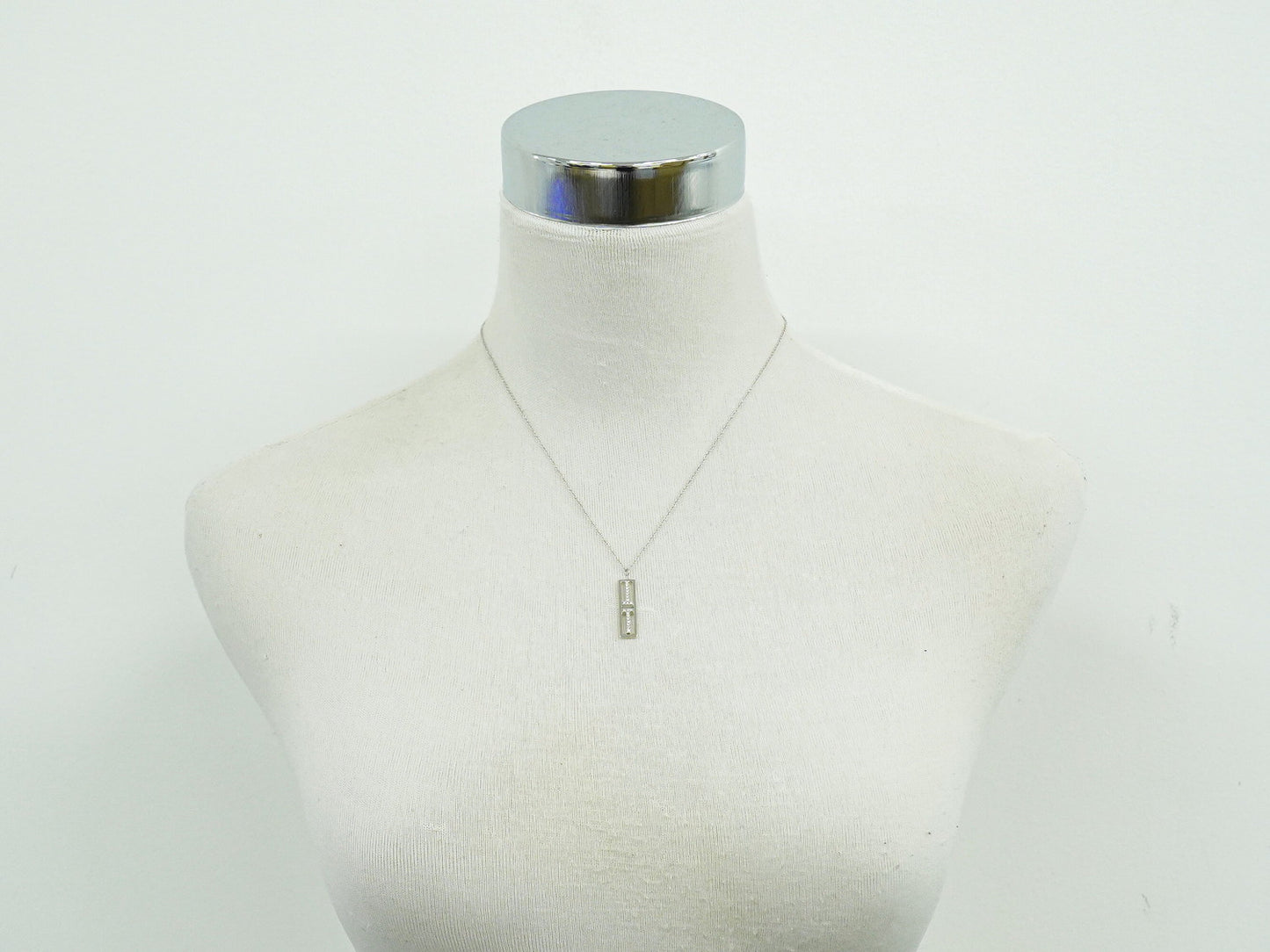 TIFFANY & Co. T Two オープン バーティカルバー Au750 WG ネックレス