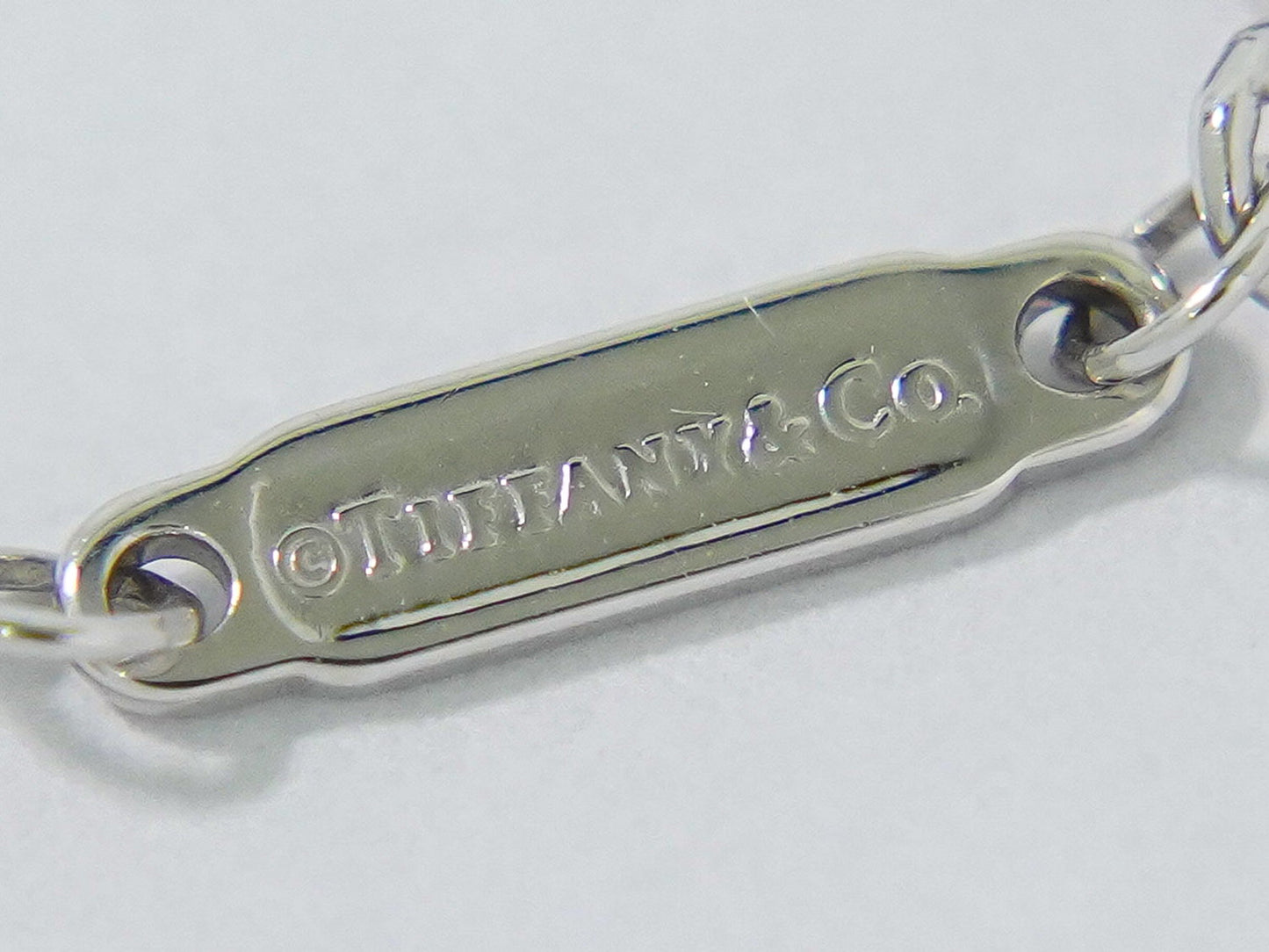 TIFFANY & Co. T Two オープン バーティカルバー Au750 WG ネックレス