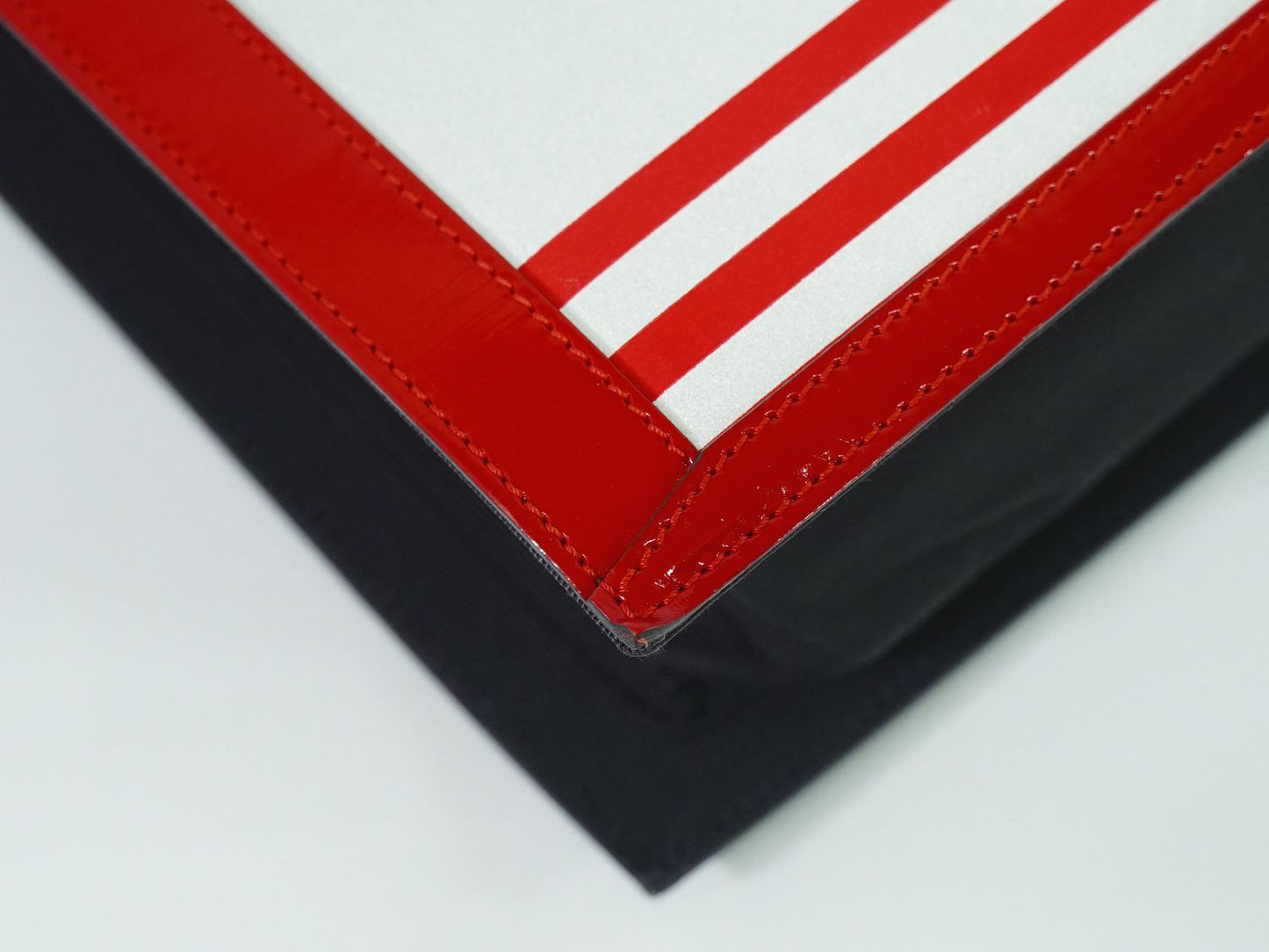 CHANEL マドモアゼル ココシャネル ハンドバッグ ブラック レッド ホワイト