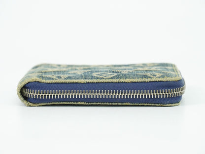LOUIS VUITTON ミニ ジッピーウォレット モノグラム デニム 折財布 ブルー M95342