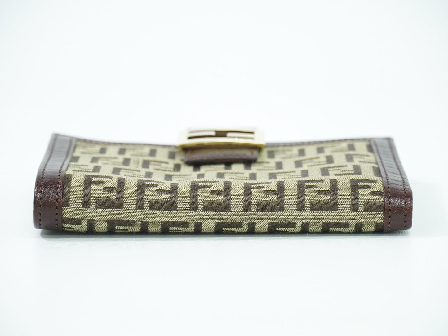 FENDI ズッキーノ 折財布 ベージュ ブラウン 8M0160