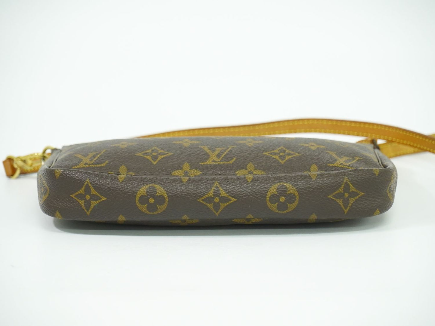 LOUIS VUITTON ポシェットアクセソワール モノグラム ショルダーバッグ M51980