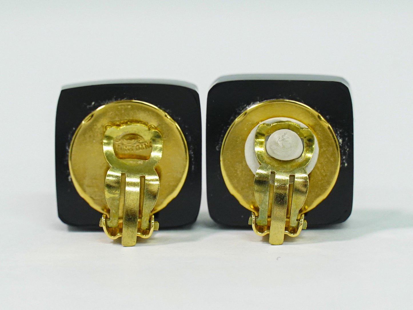 CHANEL ココマーク ラインストーン イヤリング ゴールド ブラック