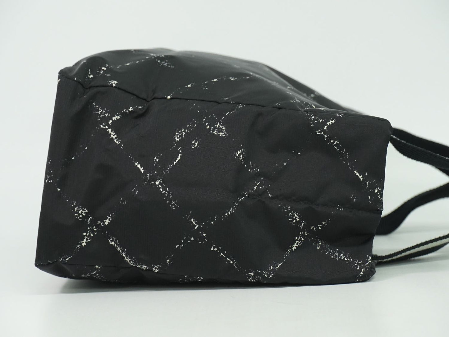 CHANEL ニュートラベルライン トートバッグ ブラック
