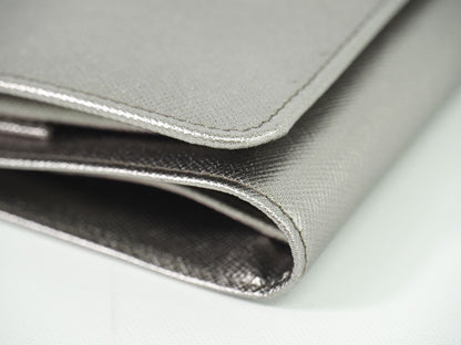 PRADA サフィアーノ 折財布 シルバー