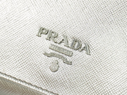 PRADA サフィアーノ 折財布 シルバー