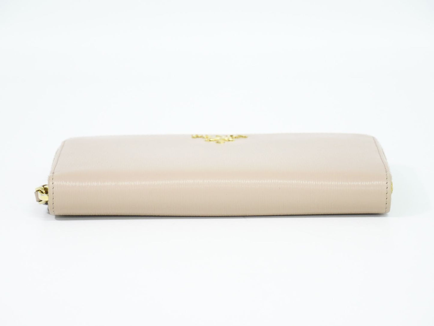 PRADA ラウンドファスナー 長財布 ベージュ