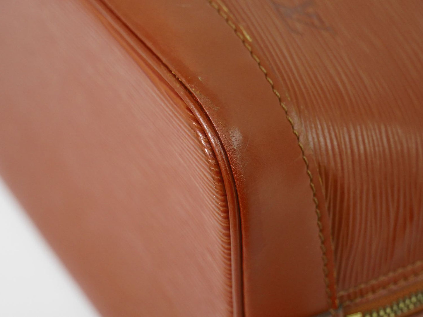 LOUIS VUITTON アルマ 別売りストラップ付き エピ レザー 2WAY ショルダーバッグ ケニアブラウン M52143
