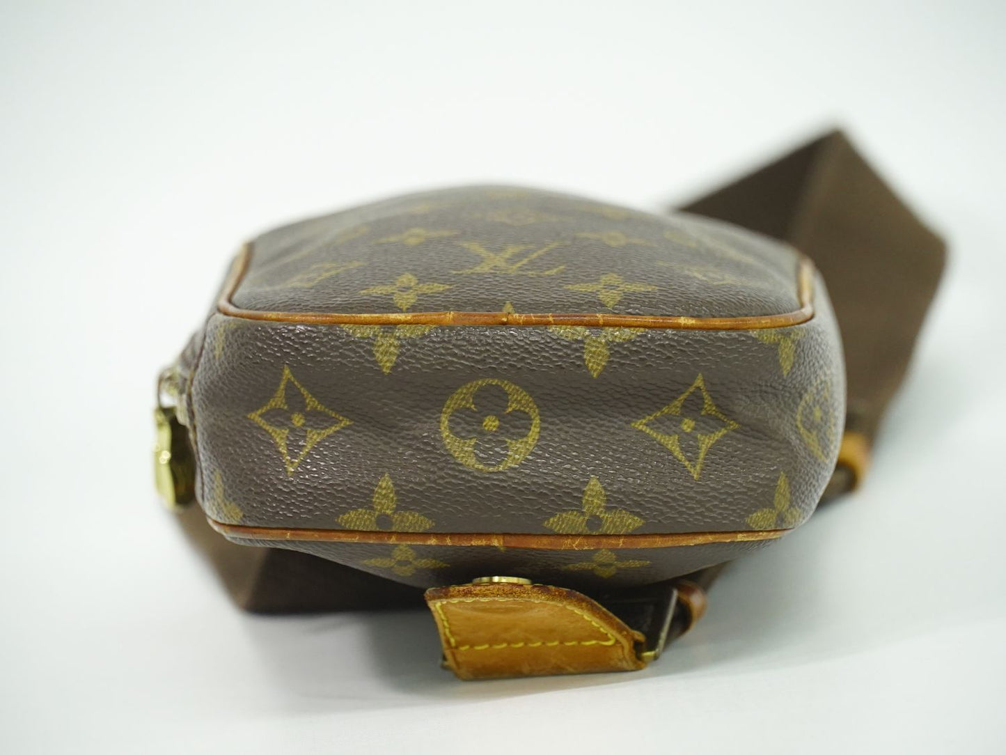 LOUIS VUITTON ポシェットガンジュ モノグラム ボディバッグ M51870