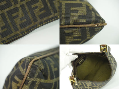 FENDI ズッカ ショルダーバッグ ブラウン