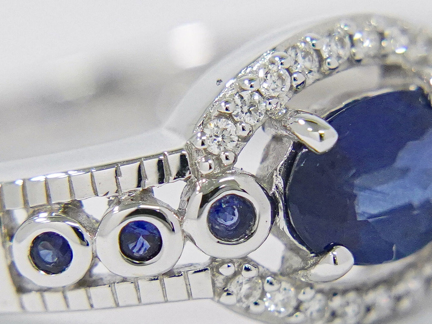 サファイア 1.00ct ダイヤモンド 750 WG リング 12号 ブルー