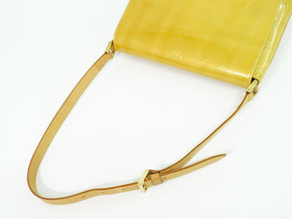 LOUIS VUITTON トンプソンストリート ヴェルニ レザー ショルダーバッグ ベージュ M91008