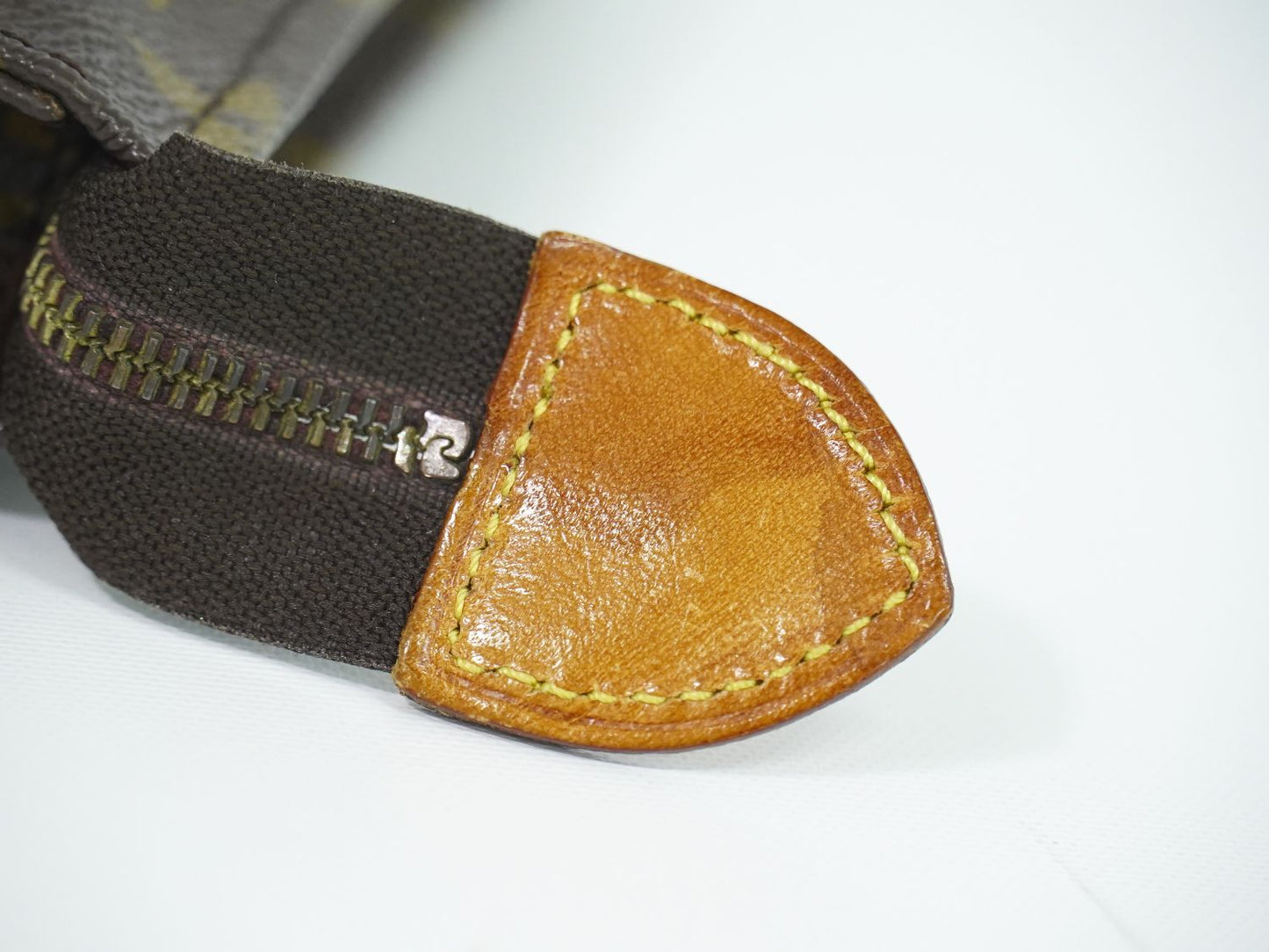 LOUIS VUITTON ポッシュトワレット 15 モノグラム ポーチ M47546