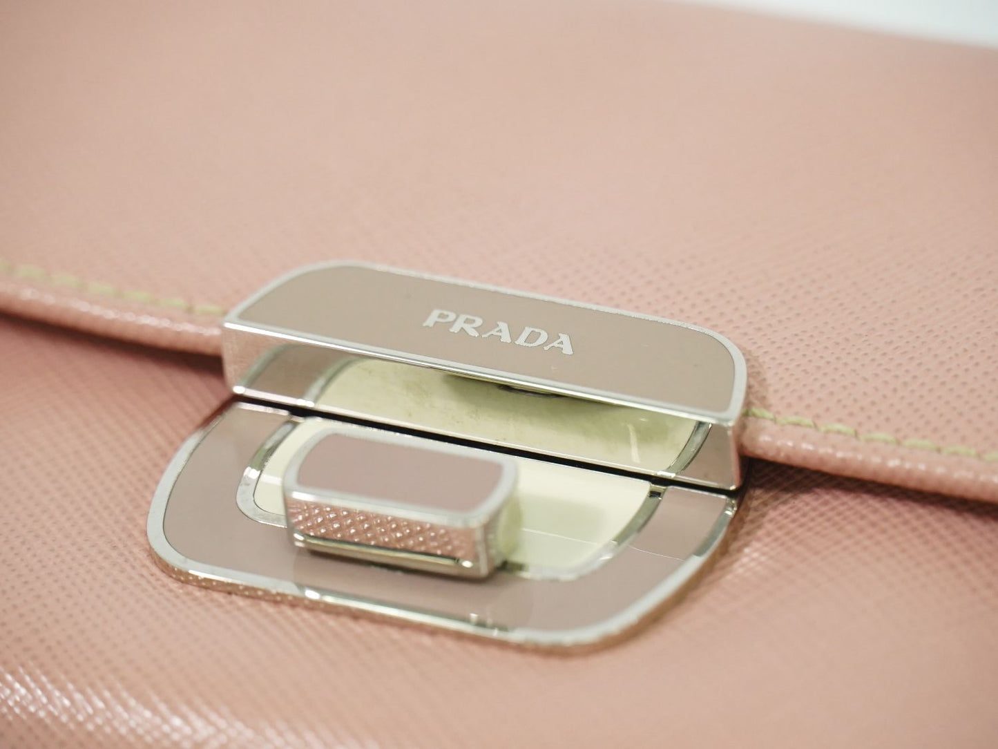 PRADA サフィアーノ 長財布 ピンク