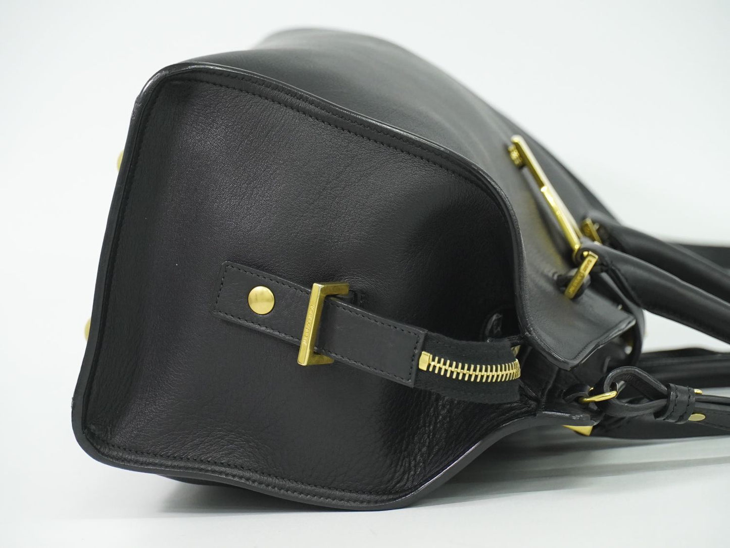 SAINT LAURENT プチカバス Yライン 2WAY ショルダーバッグ ブラック 311210