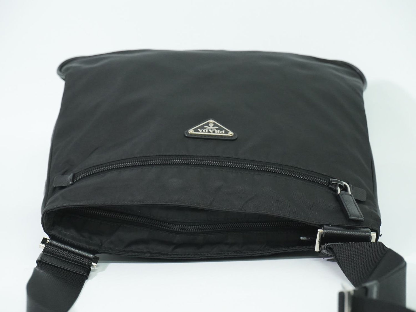 PRADA テスート ショルダーバッグ ブラック VA0563