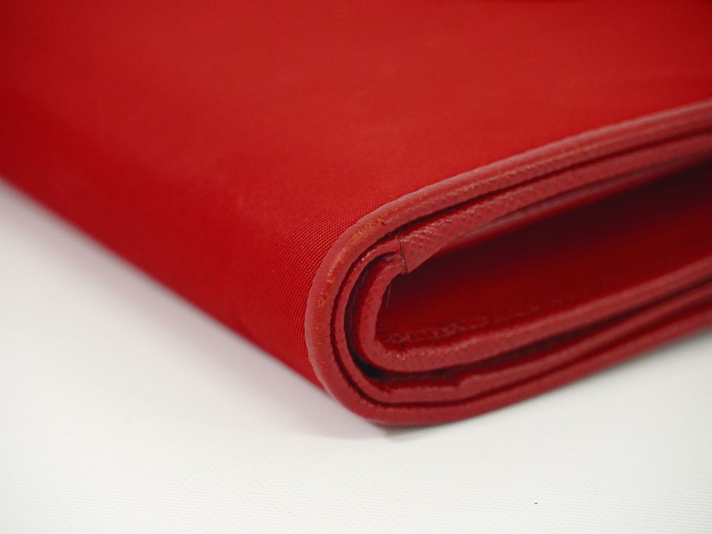 PRADA 折財布 レッド