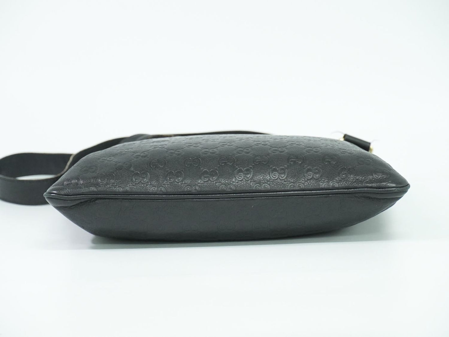 GUCCI グッチシマ レザー ショルダーバッグ ブラック 201446