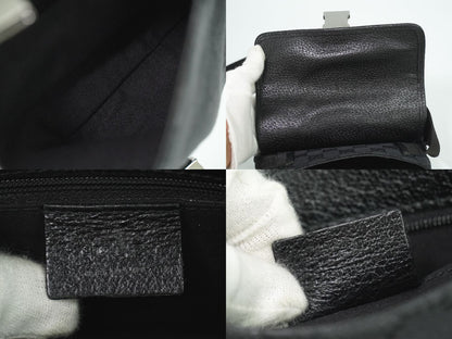 GUCCI GGキャンバス ウエストポーチ ブラック 131236