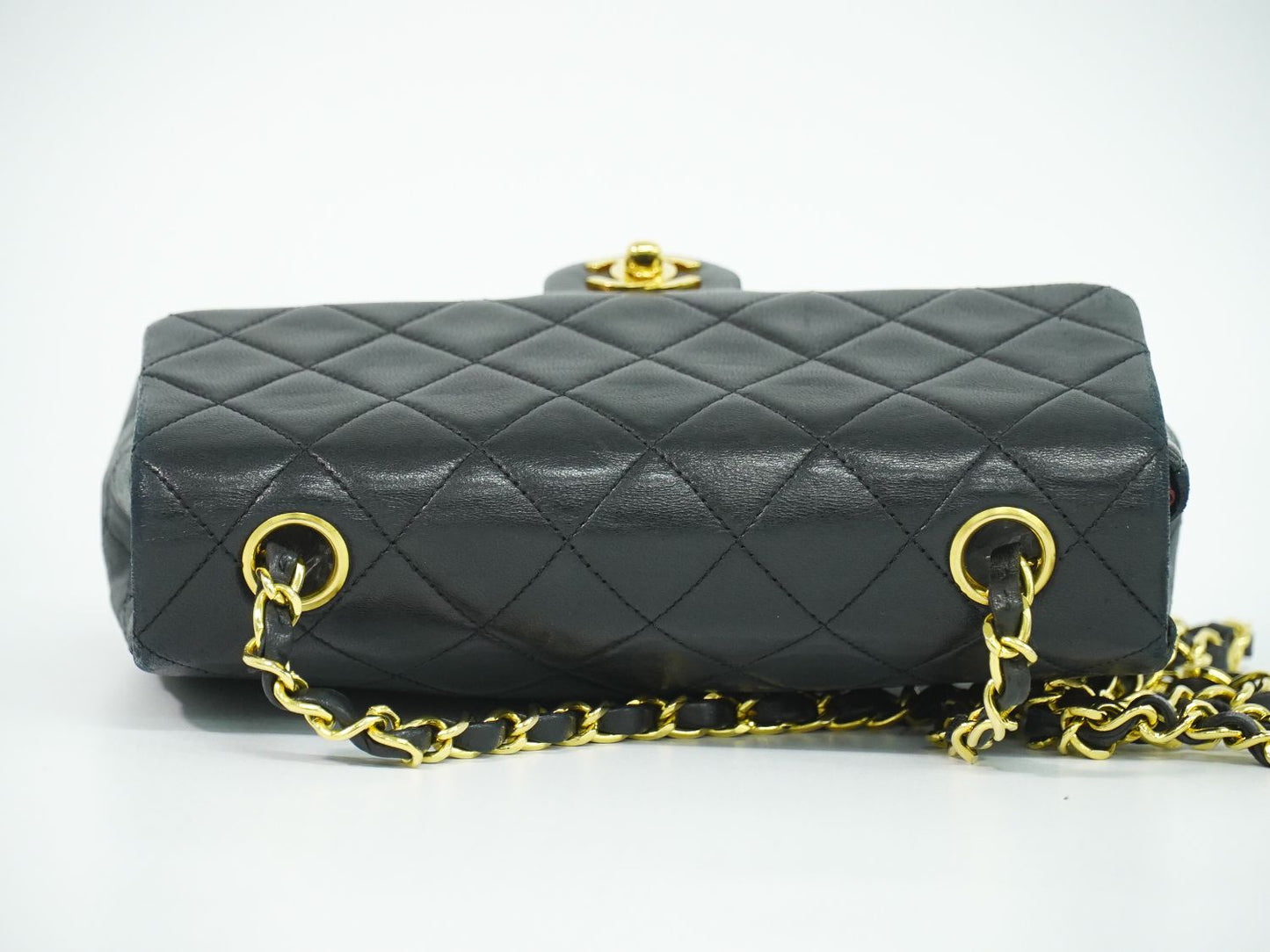 CHANEL ココマーク マトラッセ ショルダーバッグ ブラック