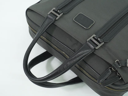 TUMI ビジネスバッグ ダークグレー