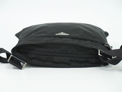 PRADA ショルダーバッグ ブラック