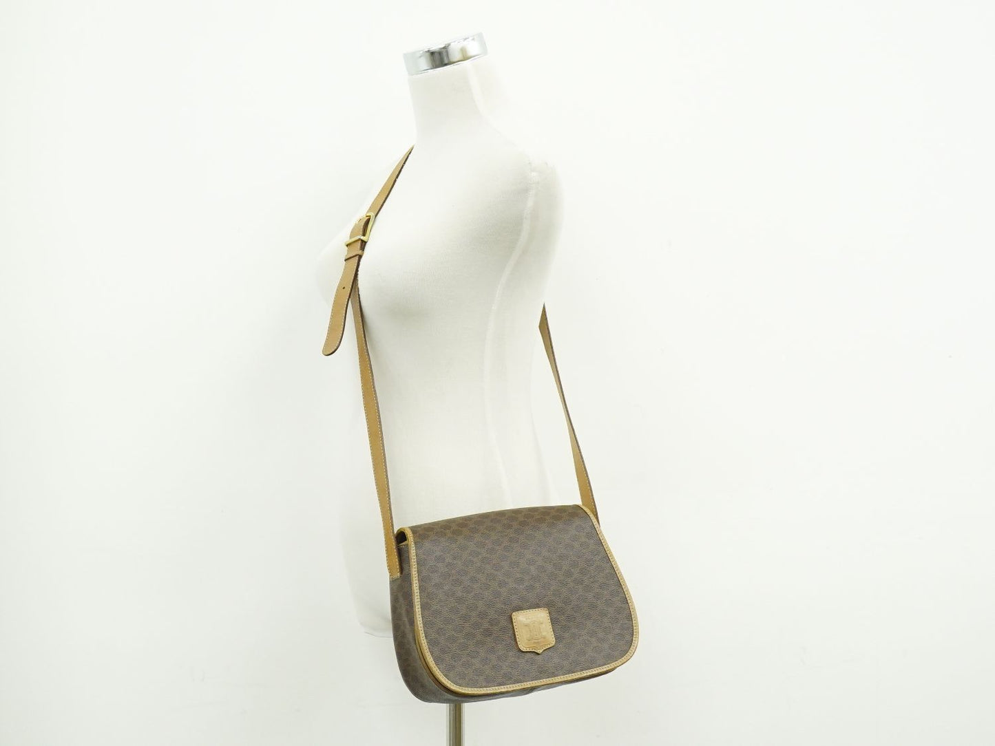 CELINE マカダム ショルダーバッグ ブラウン