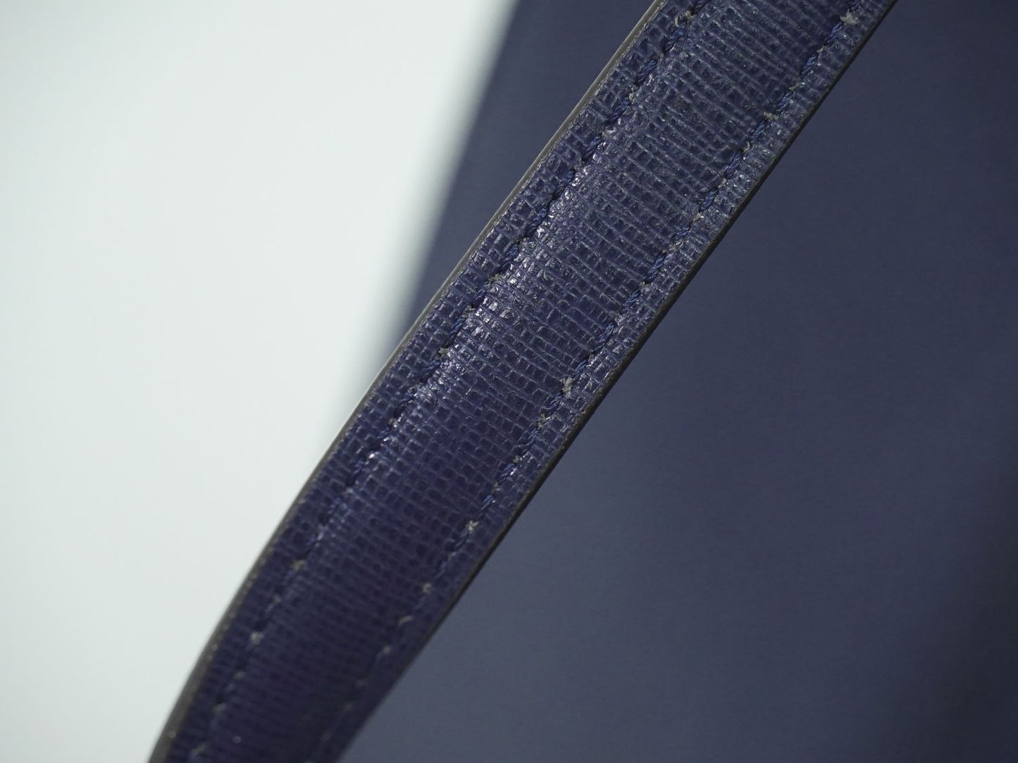 FENDI トロワジュール トートバッグ ネイビー シルバー 8BH272