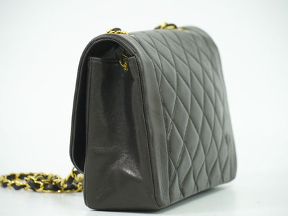 CHANEL ダイアナ ココマーク マトラッセ ショルダーバッグ ブラック