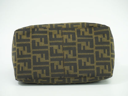 FENDI ズッカ ショルダーバッグ ブラウン 26426