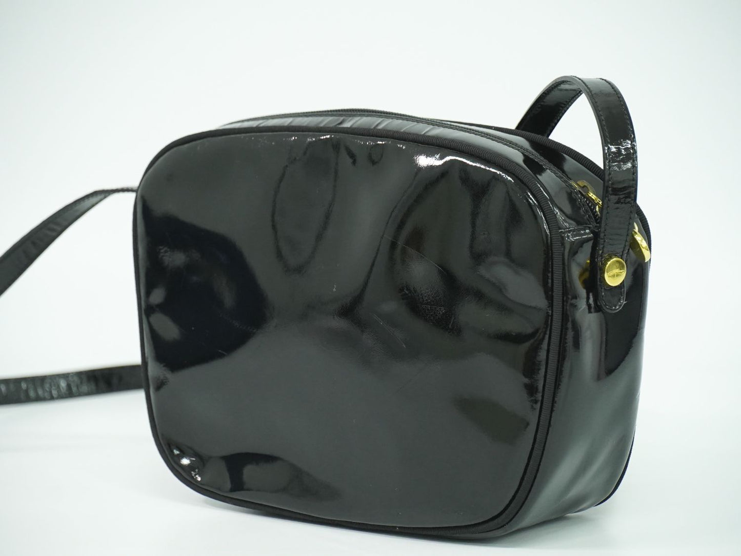 Salvatore Ferragamo ヴァラ ショルダーバッグ ブラック