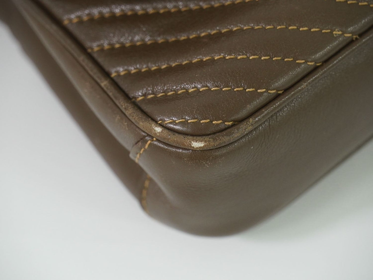 CELINE キルティング ショルダーバッグ ブラウン