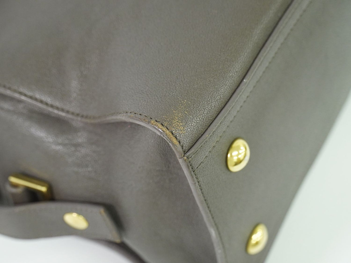 YVES SAINT LAURENT カバスシック ハンドバッグ グレー 400666