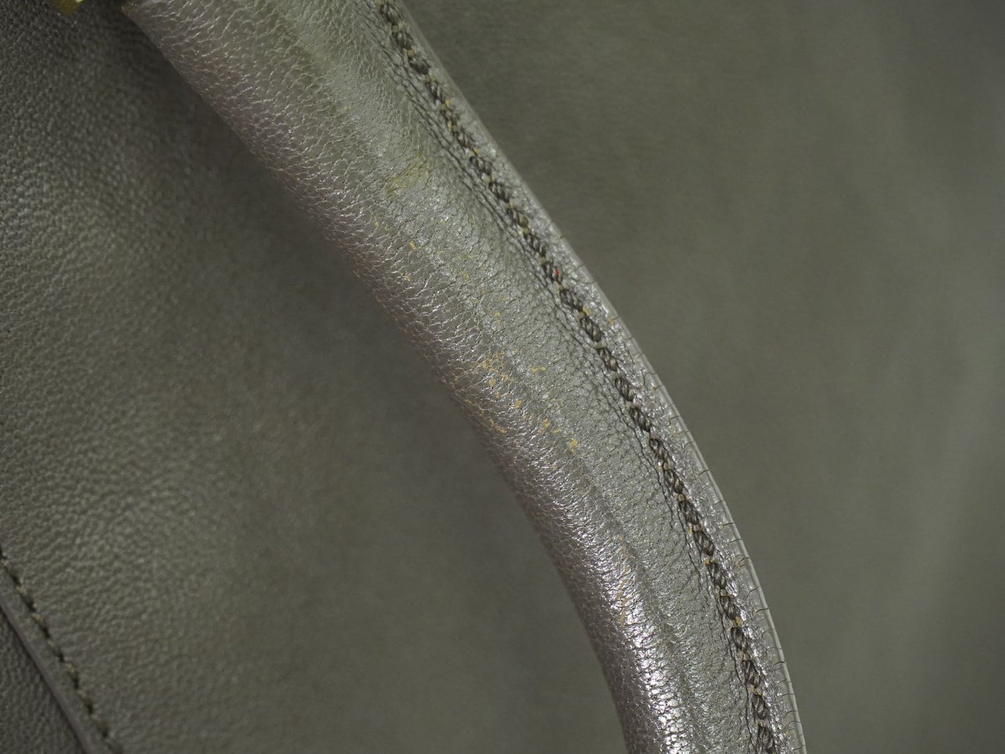 YVES SAINT LAURENT カバスシック ハンドバッグ グレー 400666