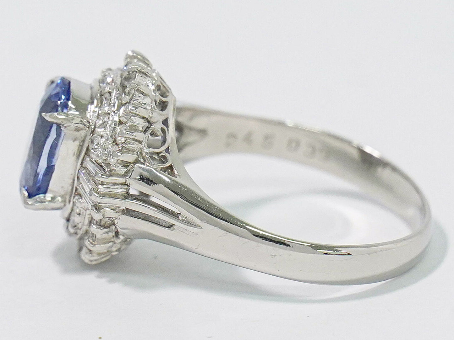 サファイア 2.45ct ダイヤモンド 0.39ct Pt900 リング 12号 ブルー