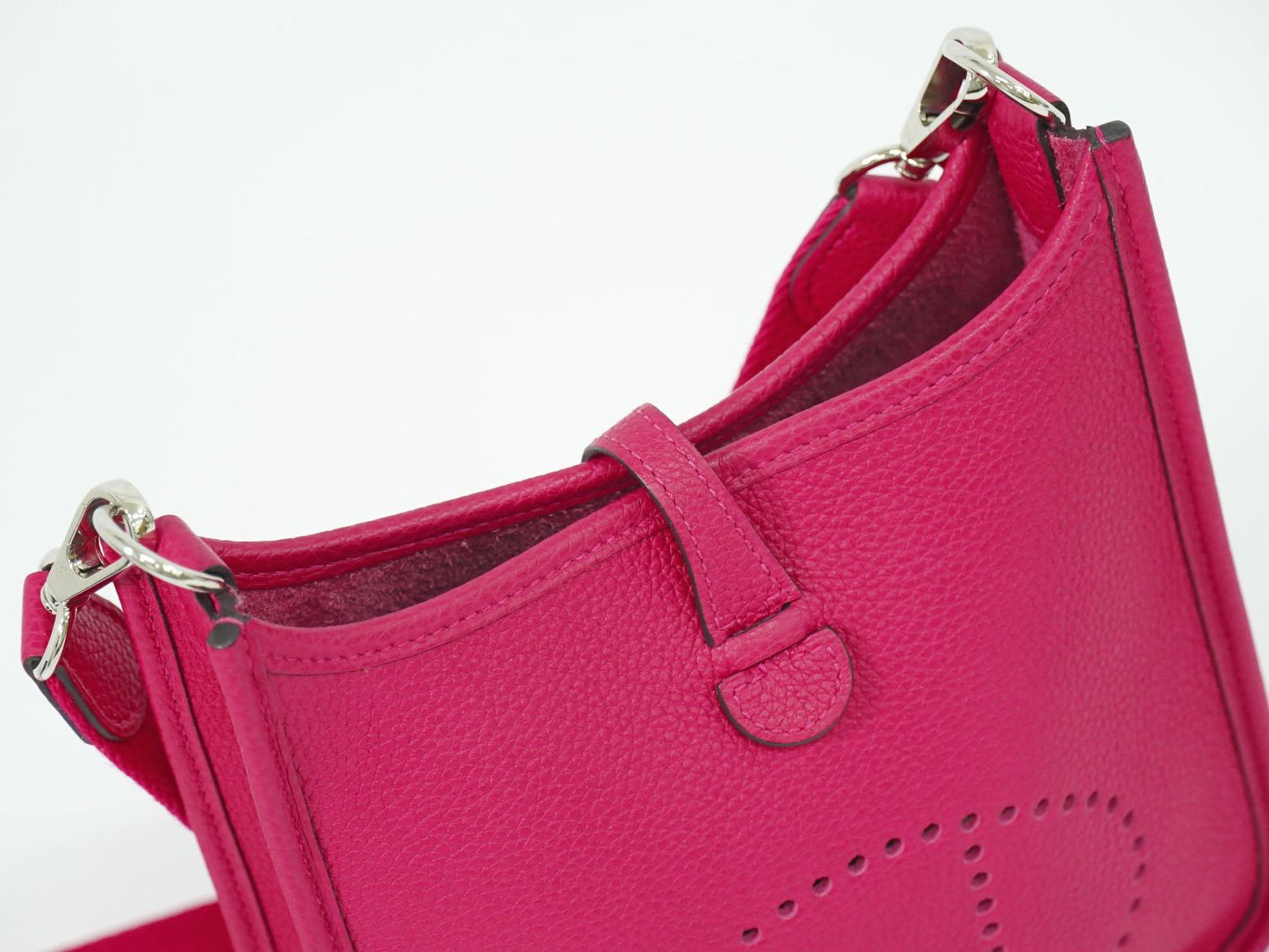 HERMES エヴリン TPM トリヨンクレマンス レザー ショルダーバッグ ローズエクストリーム