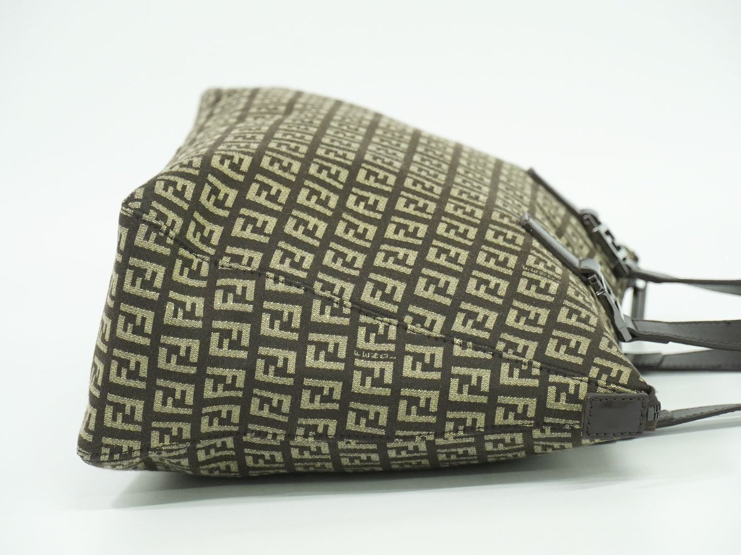 FENDI ズッキーノ トートバッグ ブラウン 8BH138