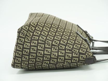 FENDI ズッキーノ トートバッグ ブラウン 8BH138