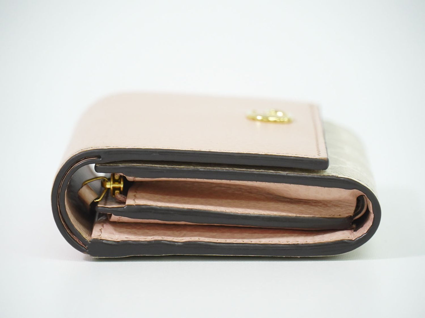 GUCCI GGマーモント GGスプリーム レザー 折財布 ベージュ ピンク 598587