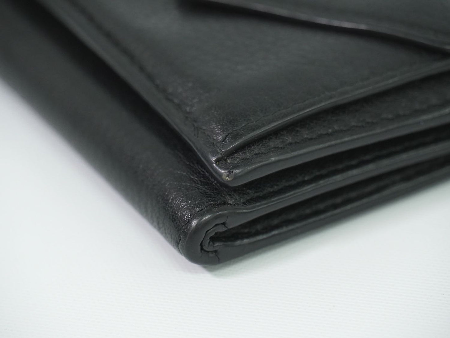 PRADA 折財布 ブラック