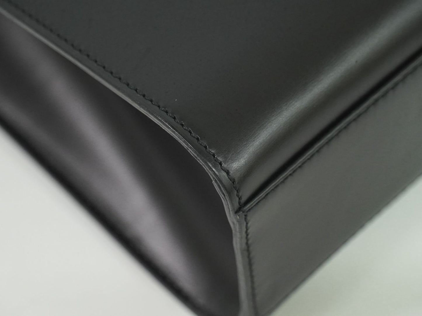 Cartier ショルダーバッグ ブラック