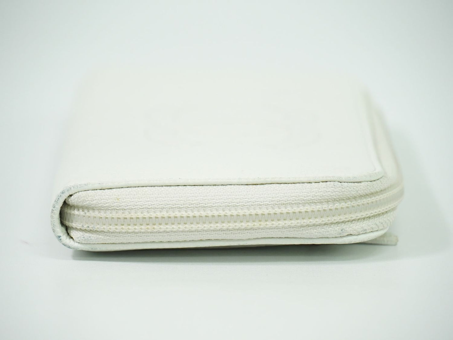 CHANEL シャネル ココマーク 長財布 ホワイト系