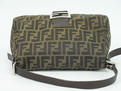FENDI ズッカ ショルダーバッグ ブラウン