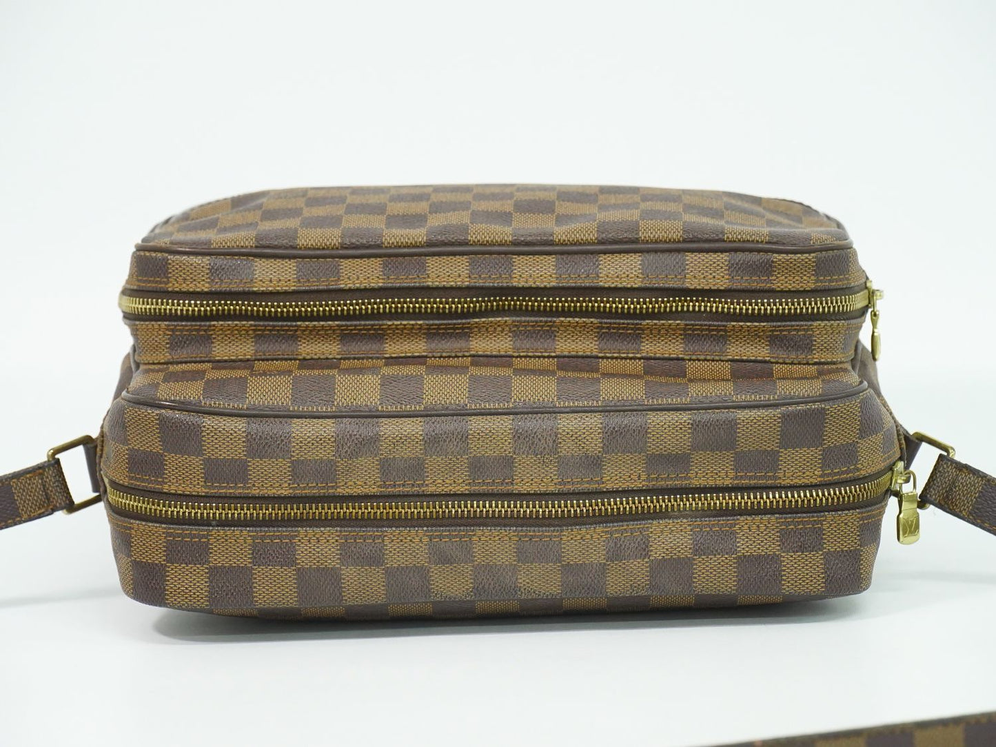 LOUIS VUITTON ナイル スペシャルオーダー ダミエ エベヌ ショルダーバッグ N48062