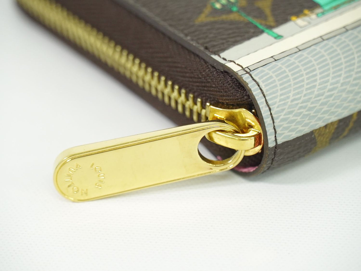 LOUIS VUITTON ジッピーウォレット ヴィヴィエンヌ モノグラム 長財布 M81544