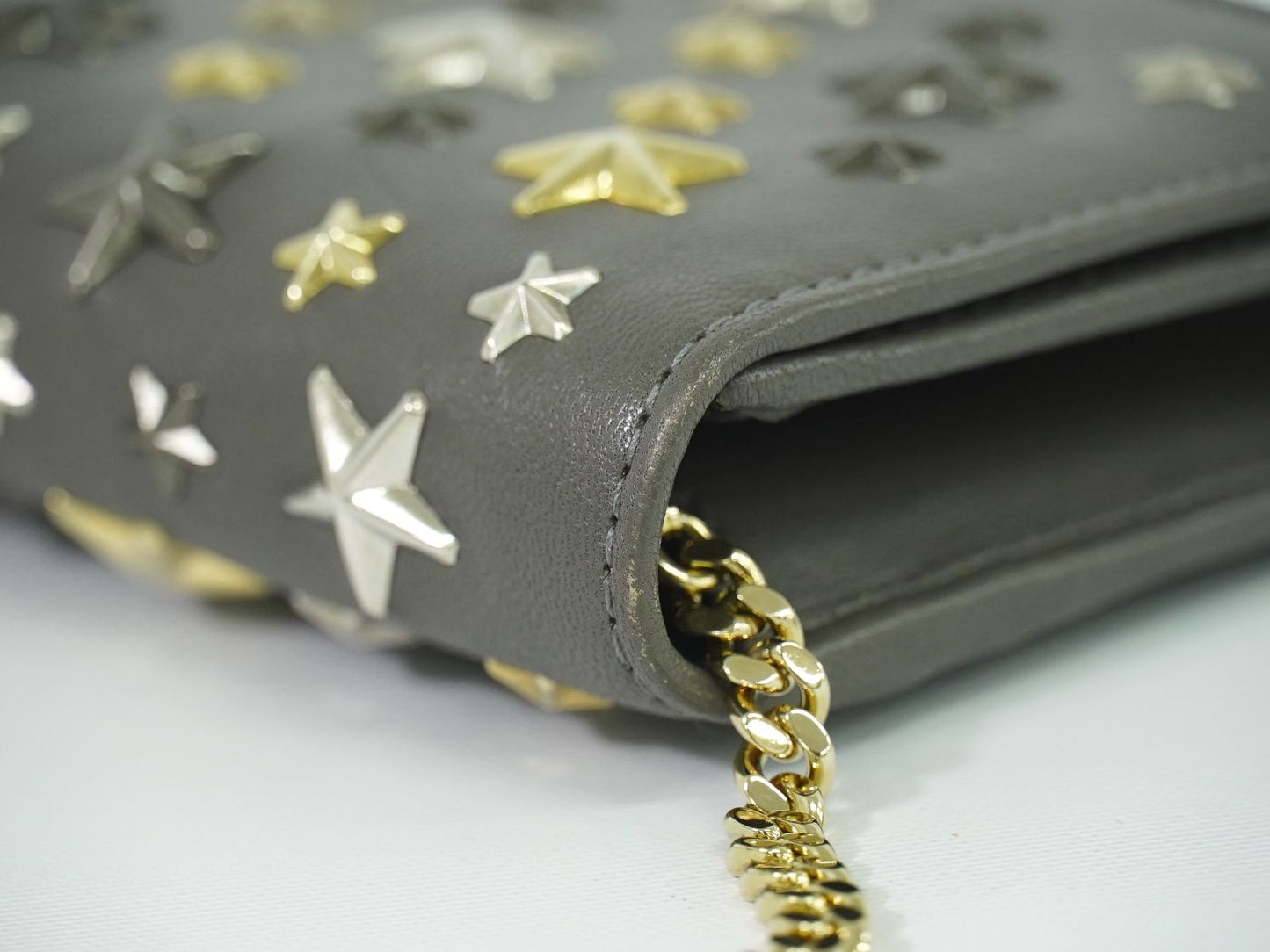 JIMMY CHOO スタースタッズ ショルダーウォレット 長財布 グレー