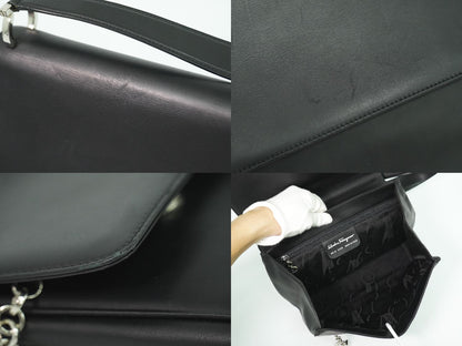 Salvatore Ferragamo ガンチーニ ショルダーバッグ ブラック