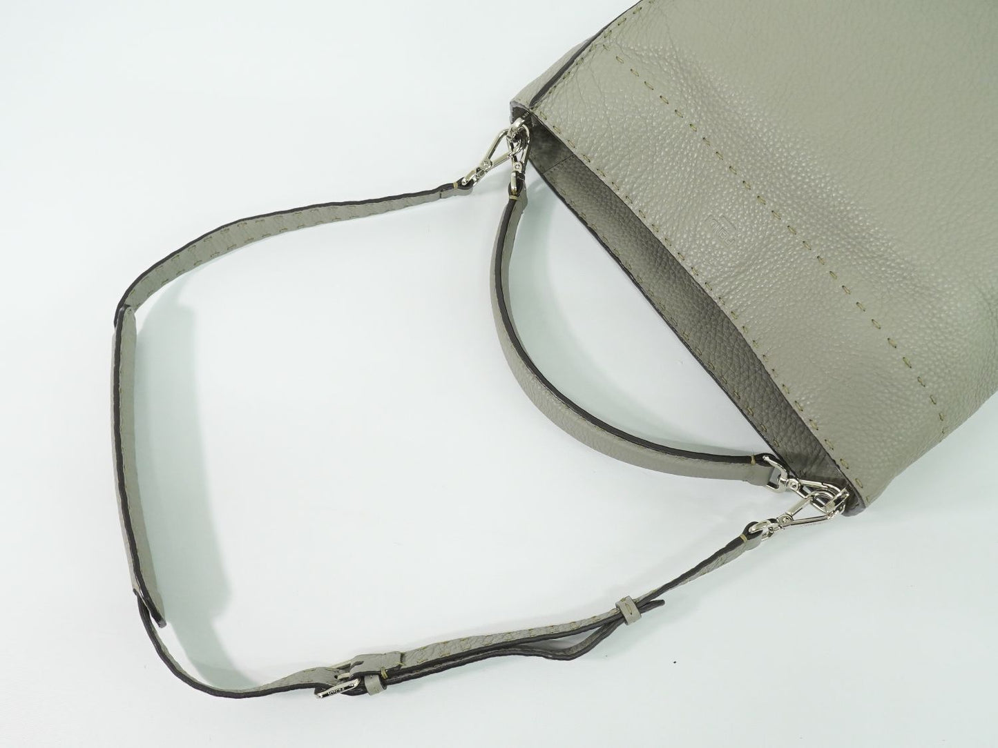 FENDI セレリア アンナ スモール 2WAY ショルダーバッグ グレー 8BT218