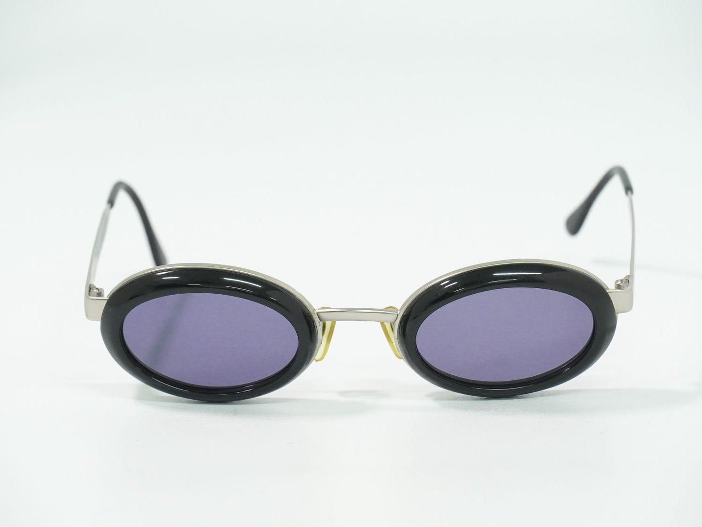 CHANEL ロゴ サングラス ブラック シルバー金具