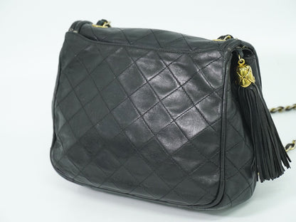 CHANEL ココマーク マトラッセ ショルダーバッグ ブラック